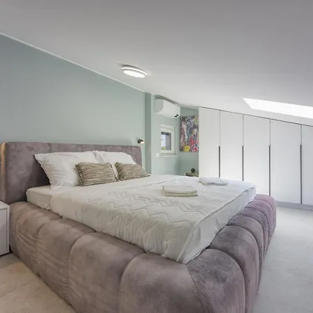 Elisadora Ii Apartment
