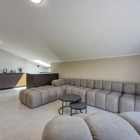 Apartment Elisadora Ii