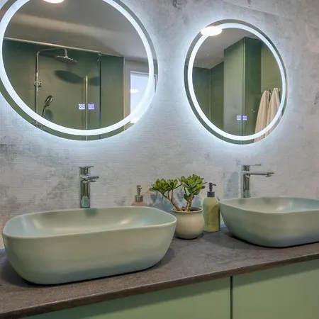 Elisadora Ii Apartment *