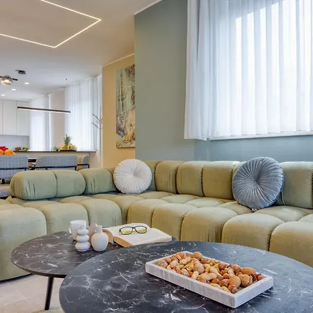 Elisadora Ii Apartment